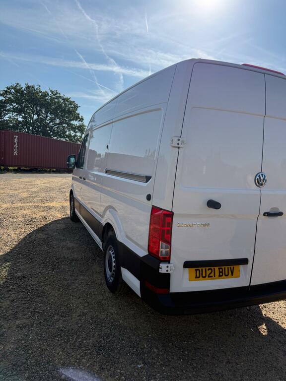 Volkswagen Crafter 2.0 Tdi Cr35 Trendline Fwd Mwb Euro 6 Ss White #3