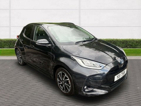Toyota Yaris 2023 23 1.5 YUI7581 Black