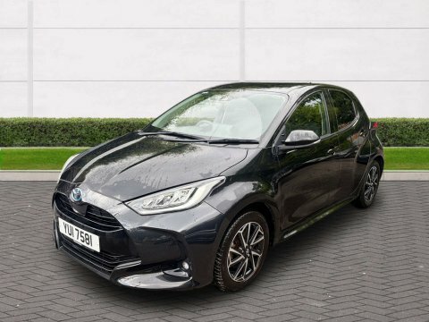 Toyota Yaris 2023 23 1.5 YUI7581 Black #3