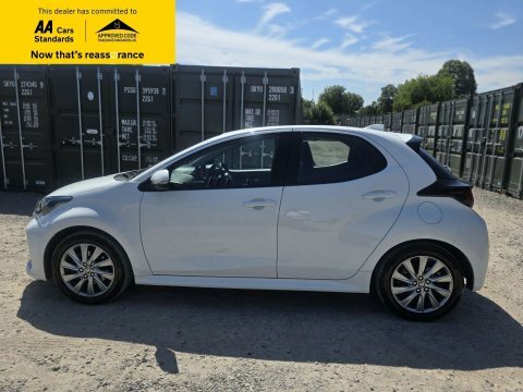 Toyota Yaris 1.5 Vvt-h Icon EK72CLZ White #4