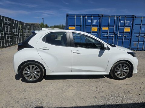 Toyota Yaris 1.5 Vvt-h Icon EK72CLZ White #5