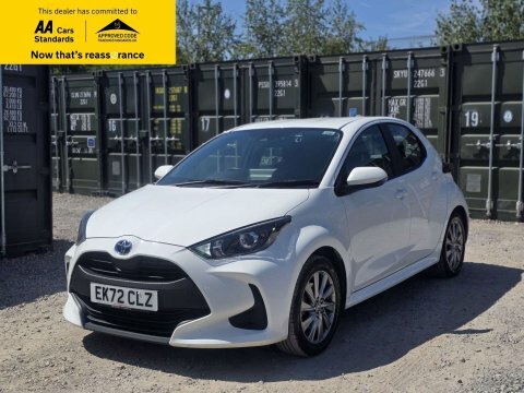 Toyota Yaris 1.5 Vvt-h Icon EK72CLZ White #3