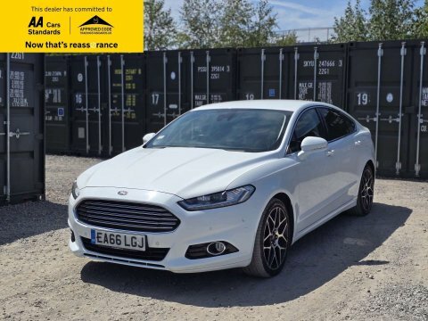 Ford Mondeo 2.0T Ecoboost Titanium White #3