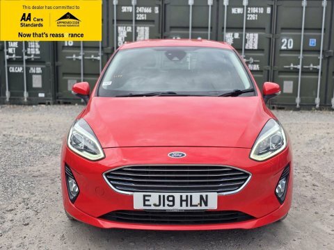 Ford Fiesta 1.1 Ti-vct Zetec Red #2