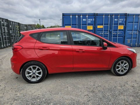 Ford Fiesta 1.1 Ti-vct Zetec Red #5