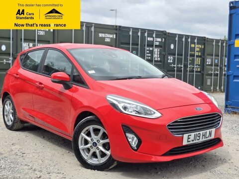 Ford Fiesta 1.1 Ti-vct Zetec Red