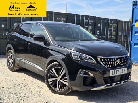 Peugeot 3008 1.2 Puretech Allure Black