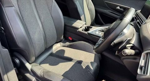 Peugeot 3008 1.5 Bluehdi Gt Black #5
