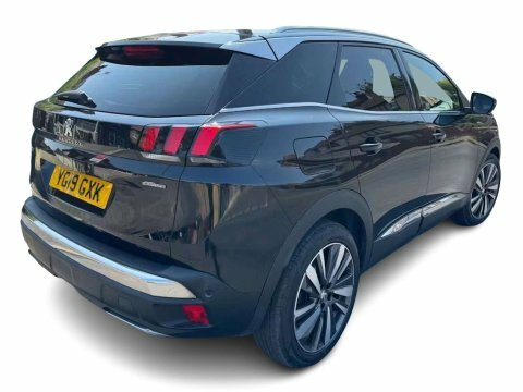 Peugeot 3008 1.5 Bluehdi Gt Black #3