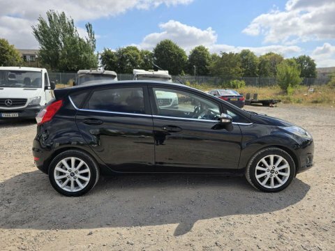 Ford Fiesta 1.0T Ecoboost Titanium YD66HDU Black #5