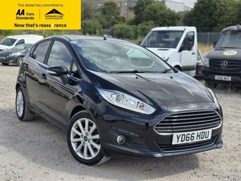 Ford Fiesta 1.0T Ecoboost Titanium Black