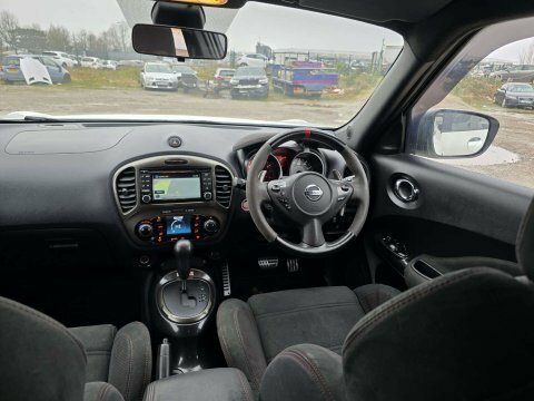 Nissan Juke Nismo Rs Dig-t Black #38