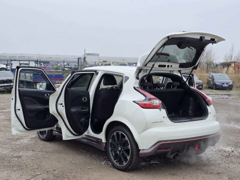 Nissan Juke Nismo Rs Dig-t Black #18