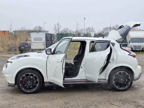 Nissan Juke Nismo Rs Dig-t Black #19