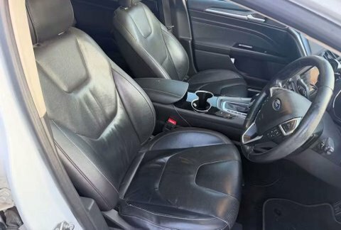 Ford Mondeo 2.0 Tdci Titanium White #5