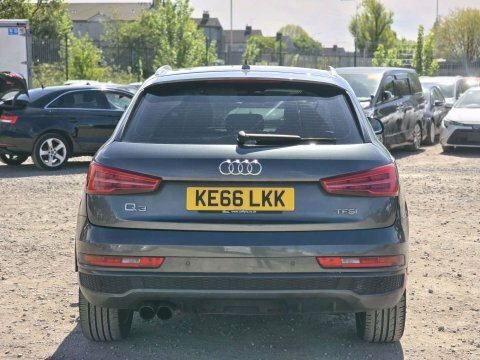 Audi Q3 2.0 Tdi 184 Quattro Black Edition S Tronic Red #9