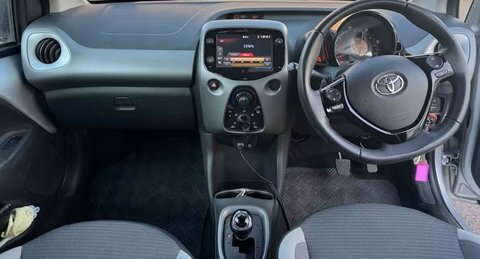 Toyota Aygo 2020 20 1.0 White #7