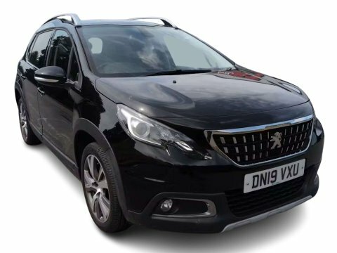 Peugeot 2008 1.2 Puretech Allure Black