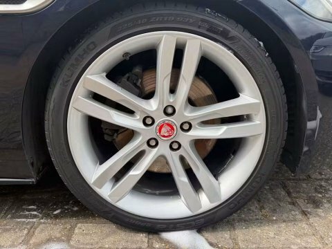 Jaguar XE Jaguar Xe 2.0 P250i R Dynamic Se Saloon Pet... Grey #9
