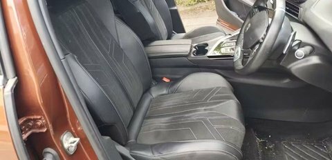 Peugeot 5008 1.5 Bluehdi Gt Brown #5