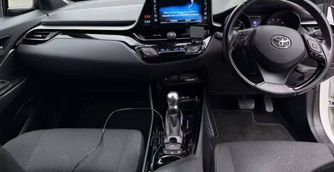 Toyota C-Hr 1.8 C-hr Design White #6