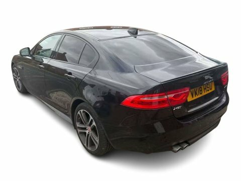 Jaguar XE 2.0D R-sport Saloon Black #4