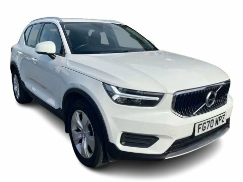 Volvo XC40 1.5 T3 Momentum White
