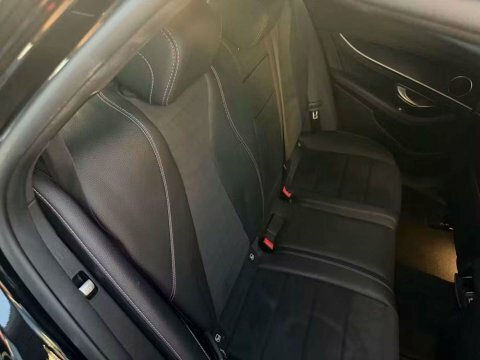 Mercedes-Benz E Class 2.0 E220d Amg Black #6