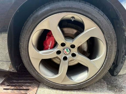Alfa Romeo Giulia Saloon 2.9 V6 Bi-turbo Quadrifoglio Euro 6 S White #9
