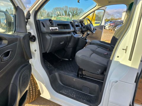 Renault Trafic 2.0 Dci Energy White #5