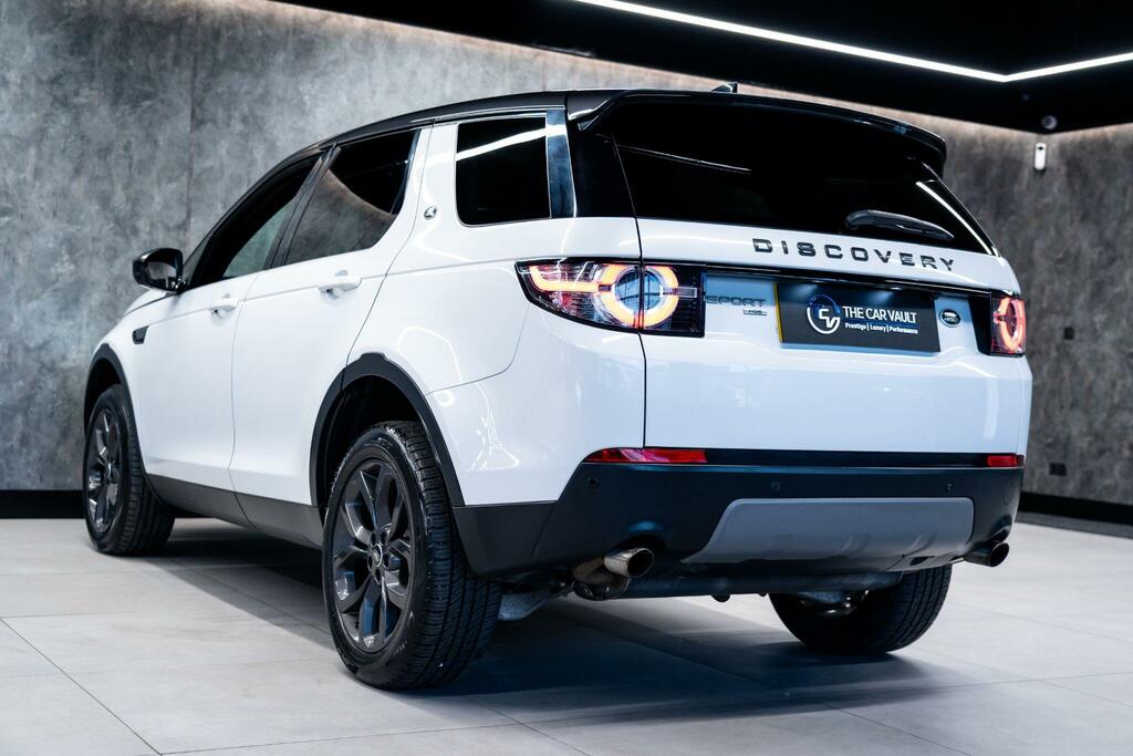 Land Rover Discovery Sport Landmark White #6