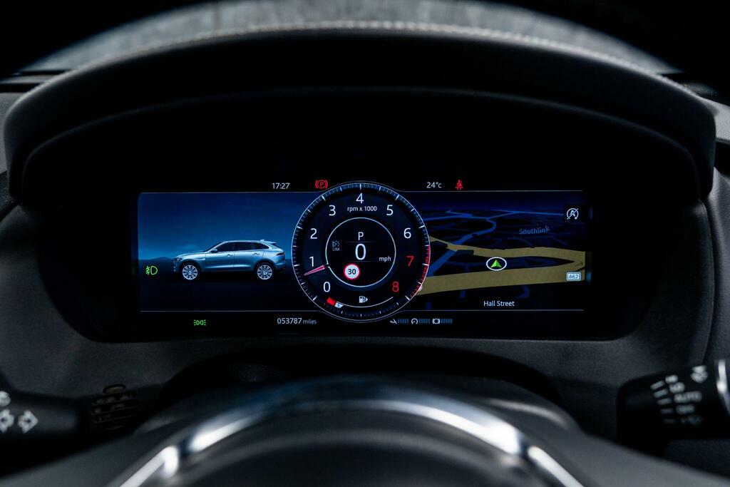 Jaguar F-Pace 2.0 P300 R-sport Awd Euro 6 Ss Black #2