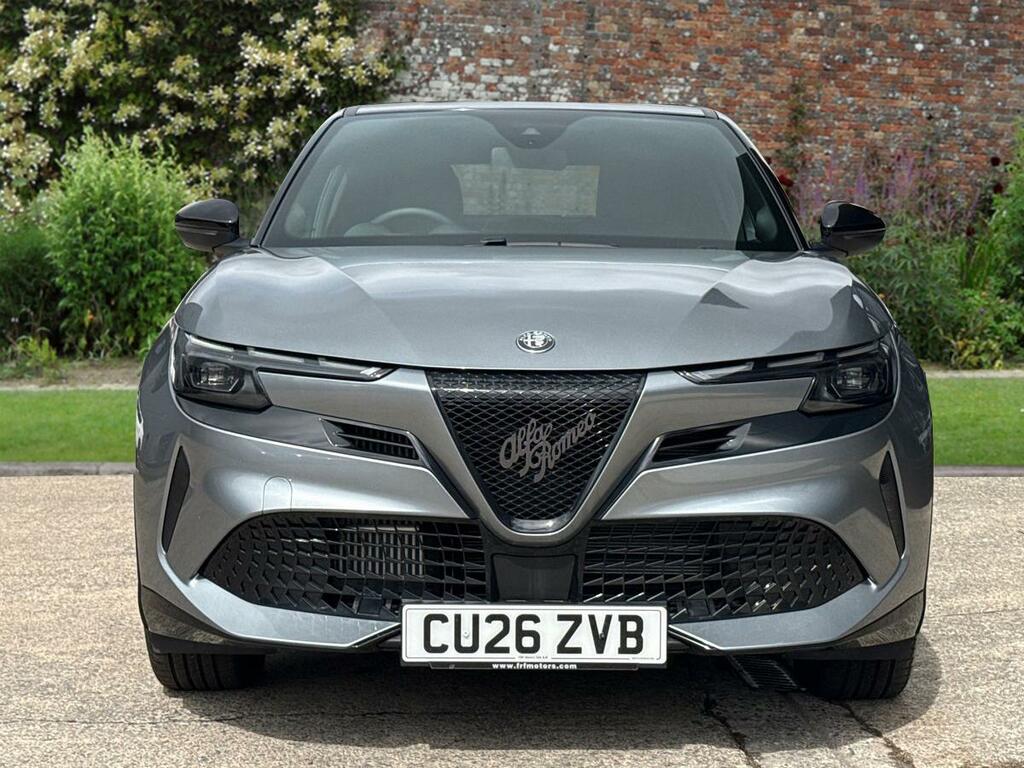 Alfa Romeo Junior 1.2 Turbo Ibrida Black #2