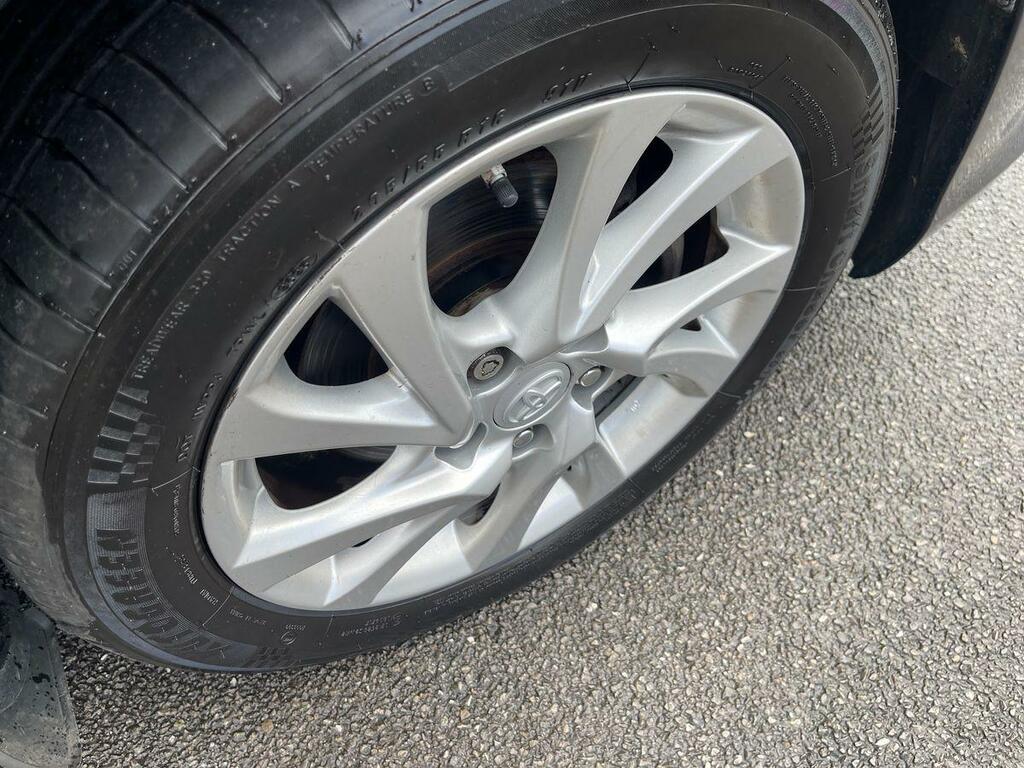 Toyota Auris 1.2T Icon Tss Grey #4