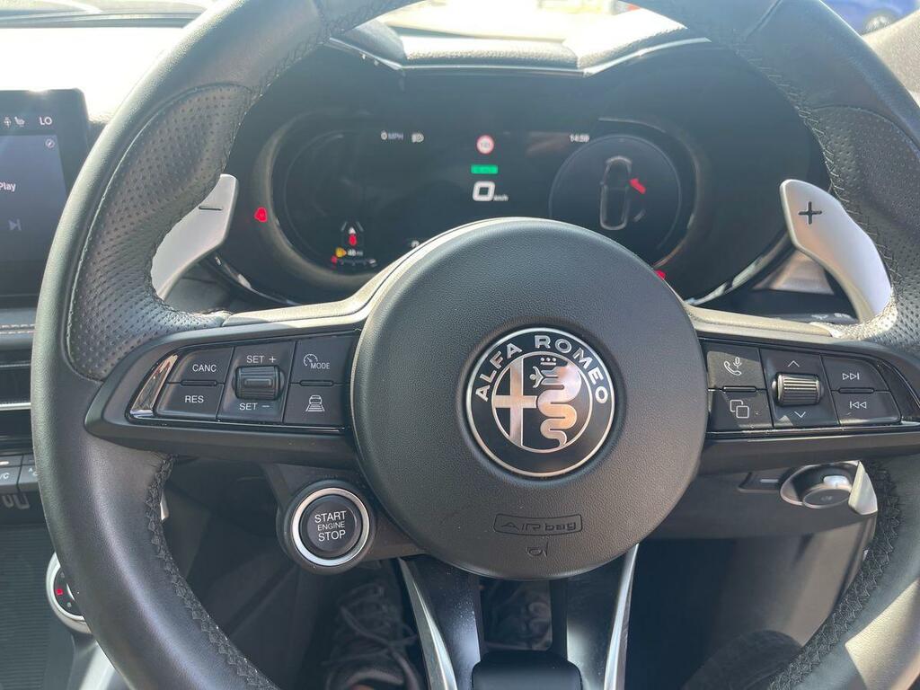 Alfa Romeo Tonale 1.3 Vgt 15.5Kwh Tributo Italiano Q4 Awd Euro Black #25