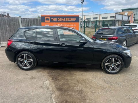 BMW 1 Series 1.6 118I Sport HV15YKF Black #5