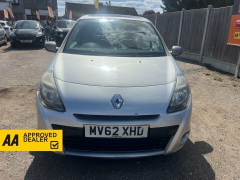 Renault Clio 2.0 Renaultsport Hatchback Euro White #1