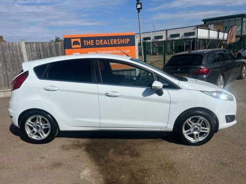Ford Fiesta 1.0 Fiesta Zetec White #5