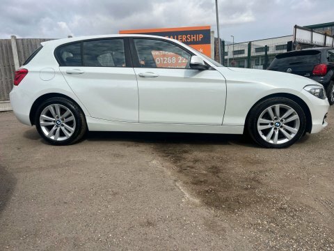 BMW 1 Series 1.5 118I Sport White #4