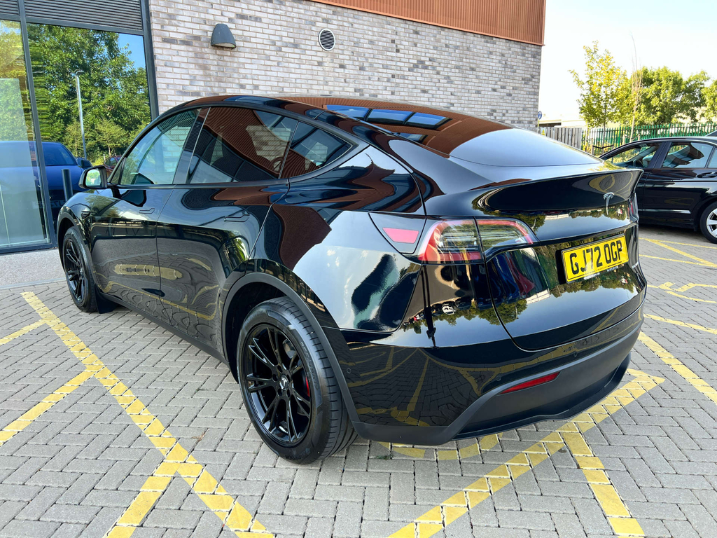 Tesla Model Y Long Range Awd 4Wd 