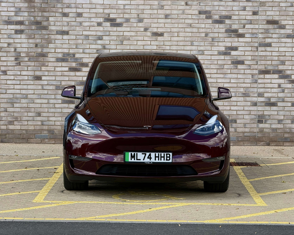 Tesla Model Y Long Range Awd 4Wd