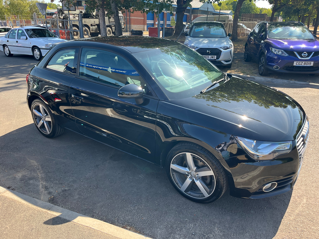 Audi A3 2.0 Tdi Sport Red #3