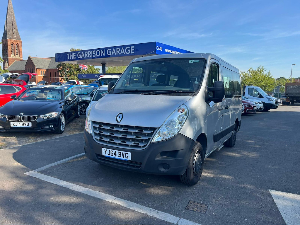 Renault Master Sl30 Dci Combi -Wheel Chair Vehicle Grey
