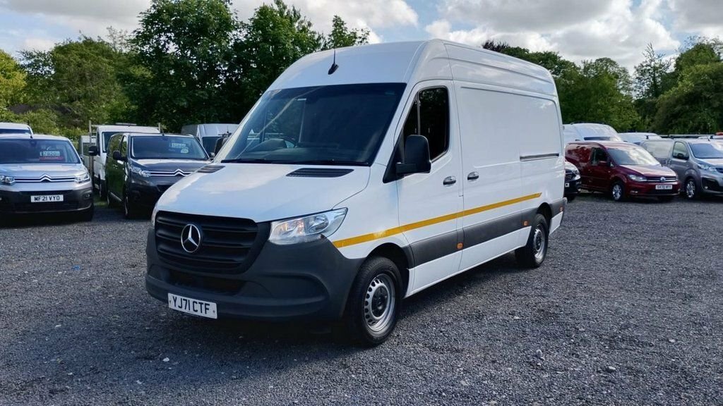 Mercedes-Benz Sprinter Sprinter 315 Cdi Mwb High Roof Rear Wheel Drive . #4