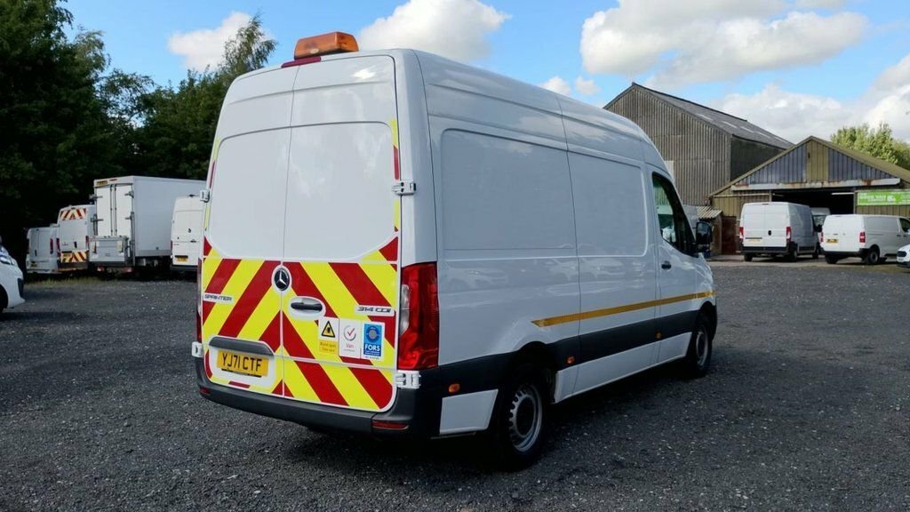 Mercedes-Benz Sprinter Sprinter 315 Cdi Mwb High Roof Rear Wheel Drive . #5