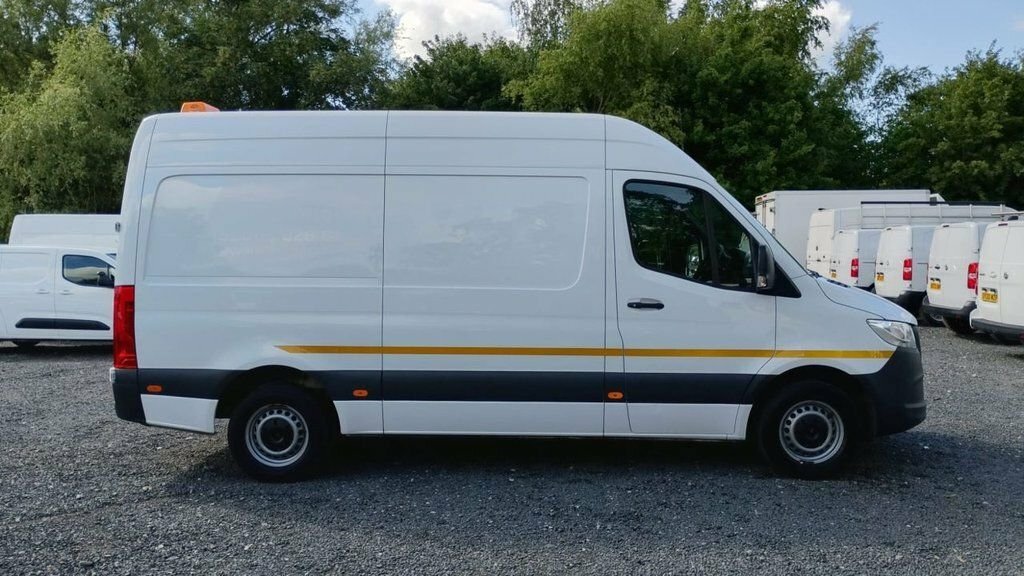 Mercedes-Benz Sprinter Sprinter 315 Cdi Mwb High Roof Rear Wheel Drive . #2