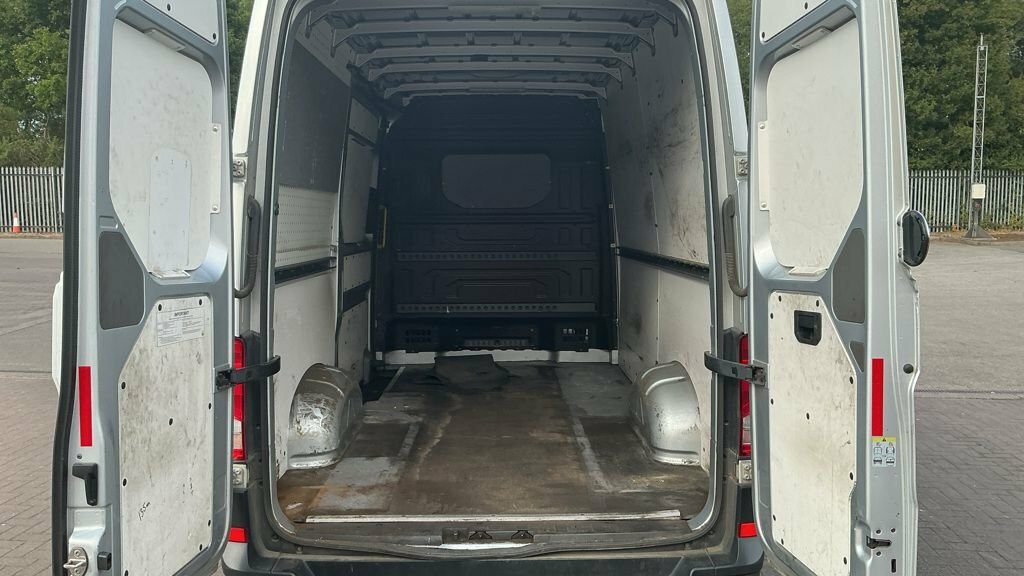 Volkswagen Crafter Mwb High Roof Startline Business Cr35 Tdi 140 Ps W #2