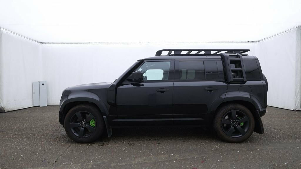Land Rover Defender 110 2L X-dynamic Hse Black #5