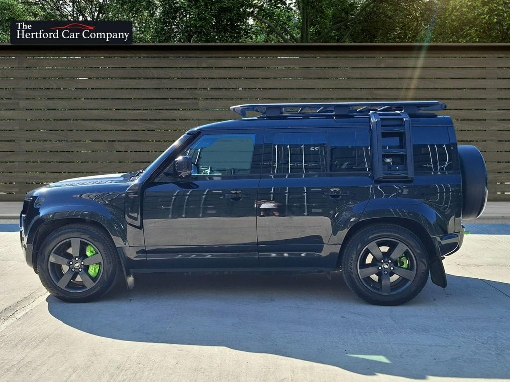 Land Rover Defender 110 2L X-dynamic Hse Black #4