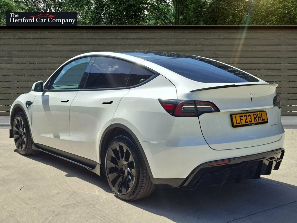 Tesla Model Y Suv LF23RHL White #5
